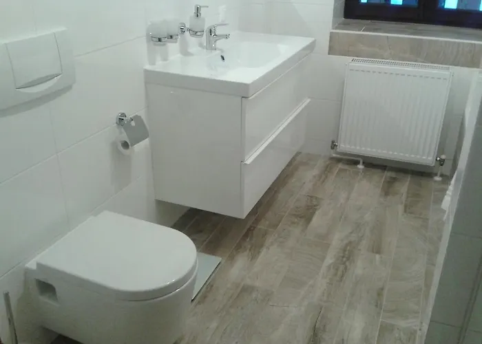 - & Quiet * Bad Ischl