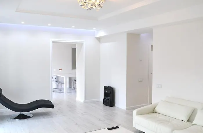 - & Quiet * Bad Ischl