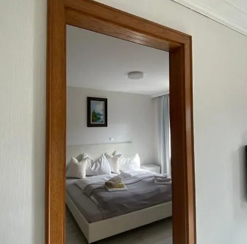 דירה - & Quiet באד אישל